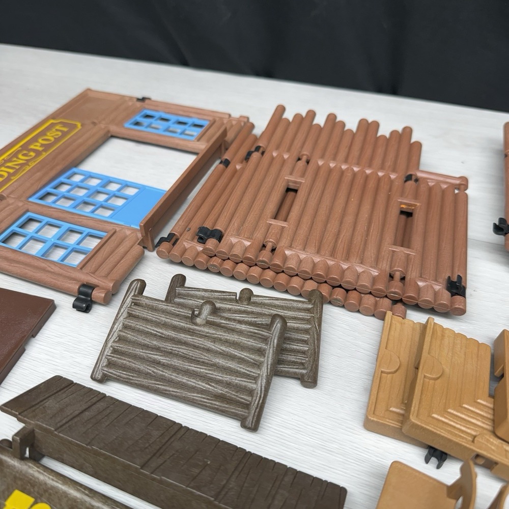 Playmobil Western FORT BRAVO Trading Post Vintage Incomplete Lot Germany - Picture 14 of 15